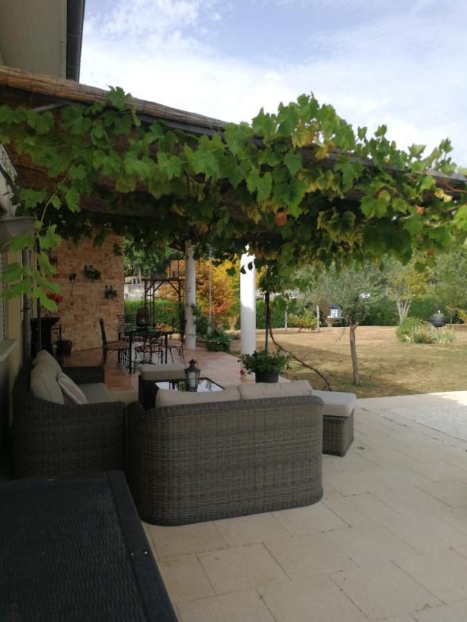 Au Doux Repos Bed & Breakfast Lucbardez-et-Bargues Exterior foto